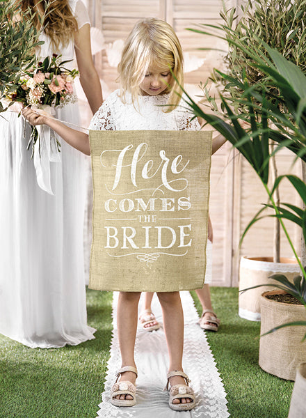 Banner-für-die-Braut-Here-comes-the-bride-41x51cm-PartyDeco-Lemina-1