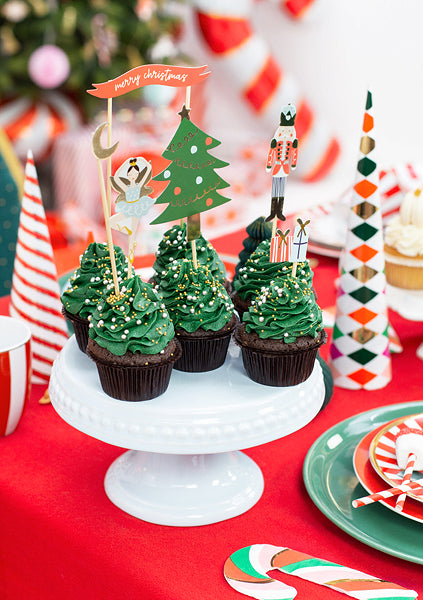 Caketopper-Nussknacker-mix-8.5-19cm-1-VPE-6-Stk-PartyDeco-Lemina-2