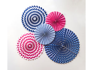 Dekorative-Rosetten.-marineblau-1-VPE-3-Stk.-PartyDeco-Lemina-2