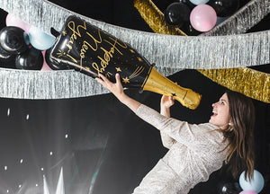 Flasche-Happy-New-Year-Folienballon-39-5x98cm-PartyDeco-Lemina-2