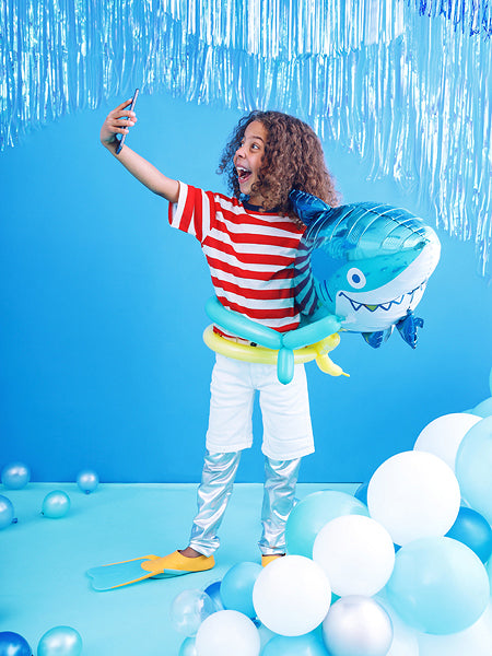 Folienballon-Hai-102x62cm-mix-PartyDeco-Lemina-2
