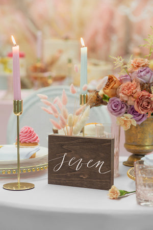Holz-Tischnummer-Seven-2x18x12-5cm-PartyDeco-Lemina-1