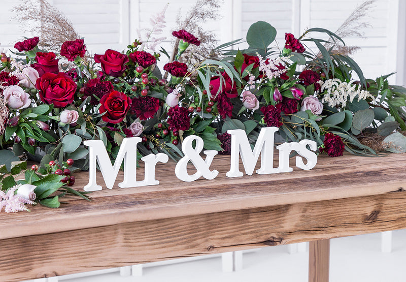 Holzaufschrift-Mr-and-Mrs-weiss-50x9.5cm-PartyDeco-Lemina-1