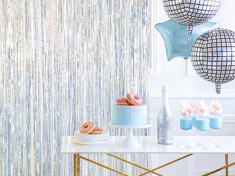 Partyvorhang-holografisch-90x250cm-PartyDeco-Lemina-1