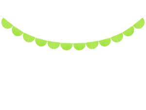 Quasten-Girlande-aus-Seidenpapier-apfelgruen-3m-PartyDeco-Lemina