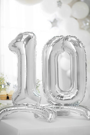 Stehender-Folienballon-Ziffer-0-70cm-silber-PartyDeco-Lemina-1